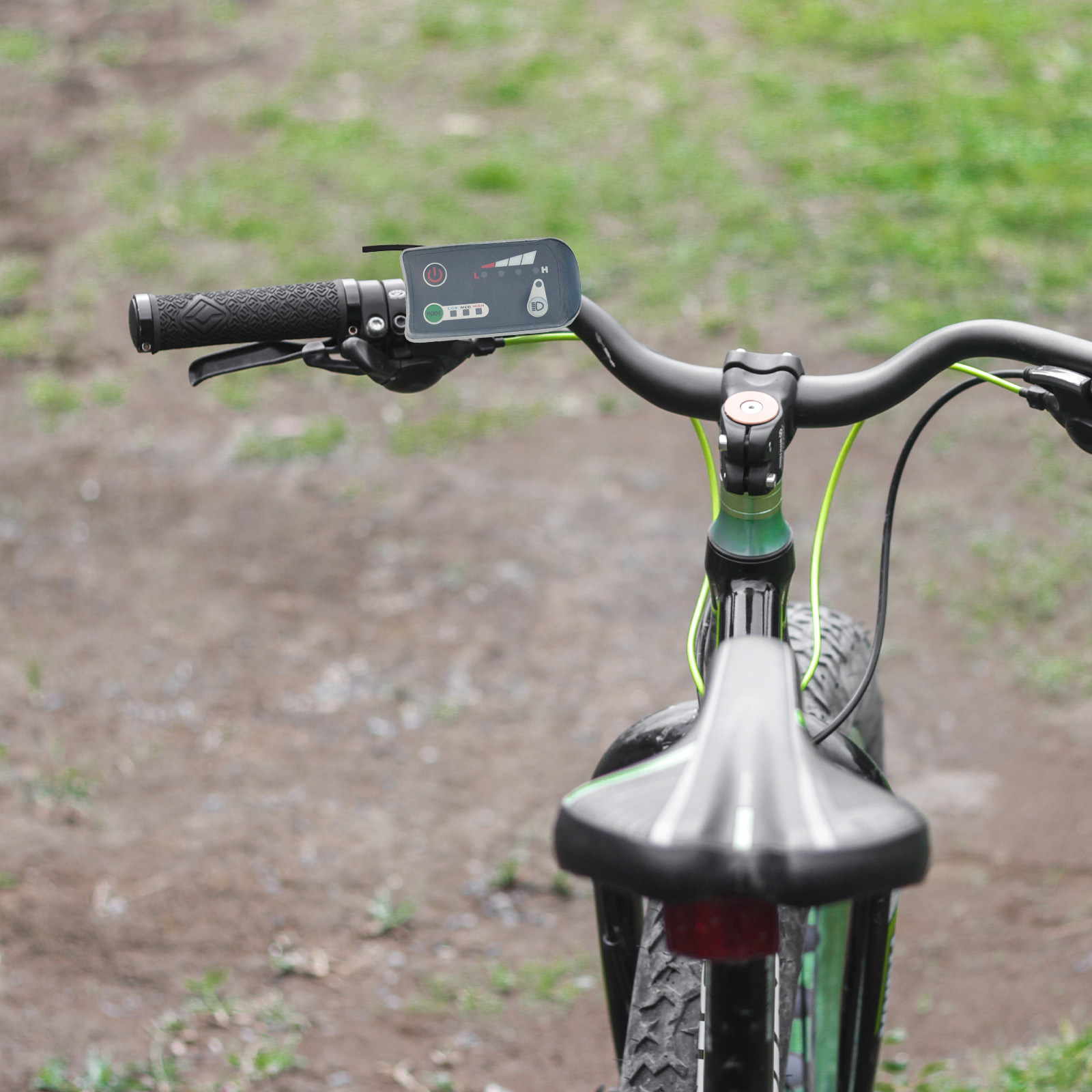ซิลิโคนกันน้ำสำหรับจักรยานไฟฟ้ - Cycling Gear Display บทวิจารณ์และราคา